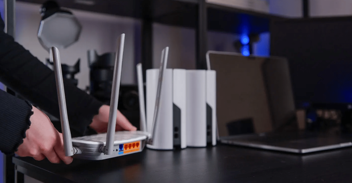 mesh router